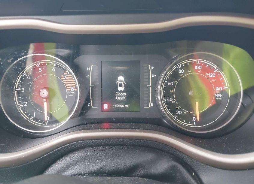 Photo 7 of 2017 Jeep Cherokee LATITUDE 4X4 (VIN 1C4PJMCS1HW544791)