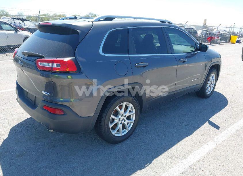 Photo 4 of 2014 Jeep Cherokee LATITUDE (VIN 1C4PJMCS2EW137767)