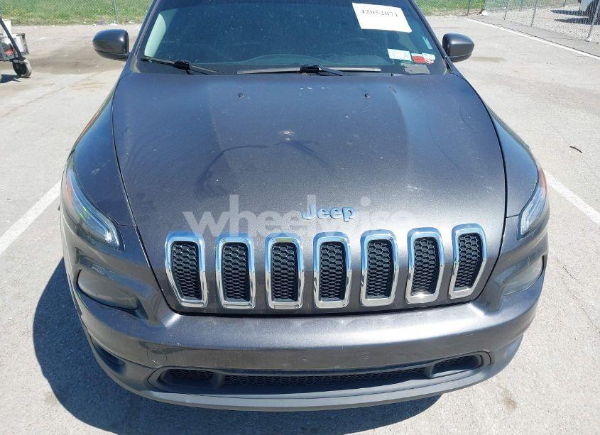 Photo 6 of 2014 Jeep Cherokee LATITUDE (VIN 1C4PJMCS2EW137767)