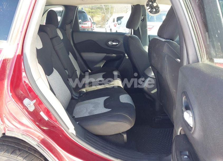 Photo 8 of 2014 Jeep Cherokee LATITUDE (VIN 1C4PJMCS2EW150390)