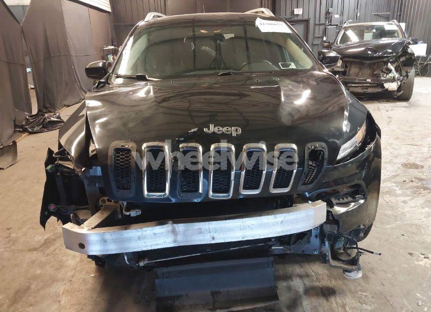 Photo 13 of 2014 Jeep Cherokee LATITUDE (VIN 1C4PJMCS2EW150633)