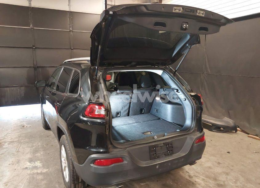 Photo 3 of 2014 Jeep Cherokee LATITUDE (VIN 1C4PJMCS2EW150633)