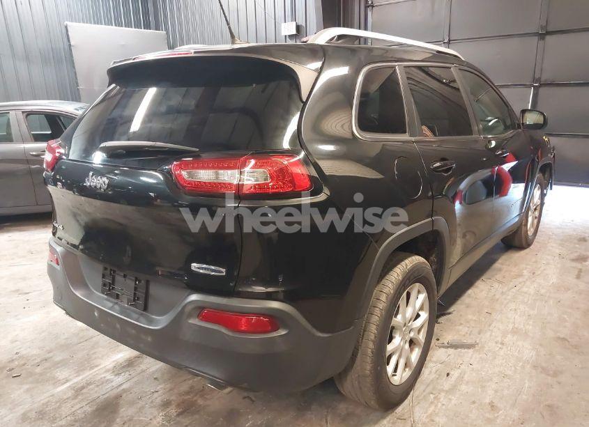 Photo 4 of 2014 Jeep Cherokee LATITUDE (VIN 1C4PJMCS2EW150633)