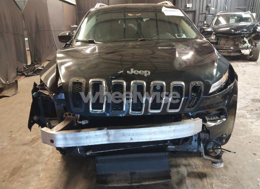 Photo 6 of 2014 Jeep Cherokee LATITUDE (VIN 1C4PJMCS2EW150633)