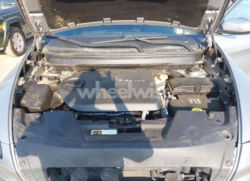 Photo 10 of 2014 Jeep Cherokee LATITUDE (VIN 1C4PJMCS2EW153290)