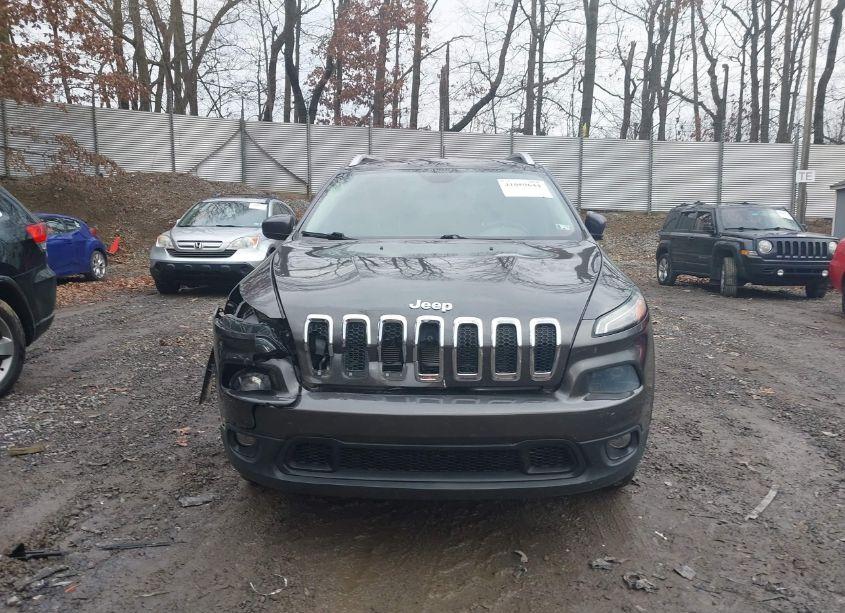 Photo 12 of 2014 Jeep Cherokee LATITUDE (VIN 1C4PJMCS2EW243734)