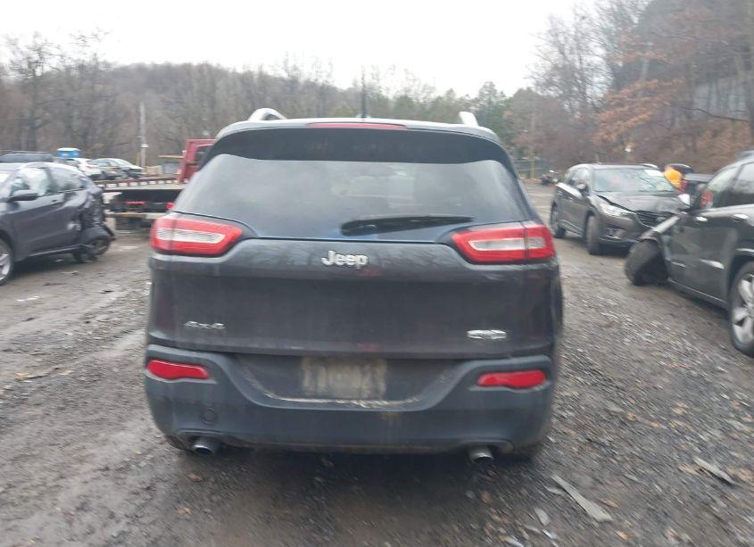 Photo 16 of 2014 Jeep Cherokee LATITUDE (VIN 1C4PJMCS2EW243734)