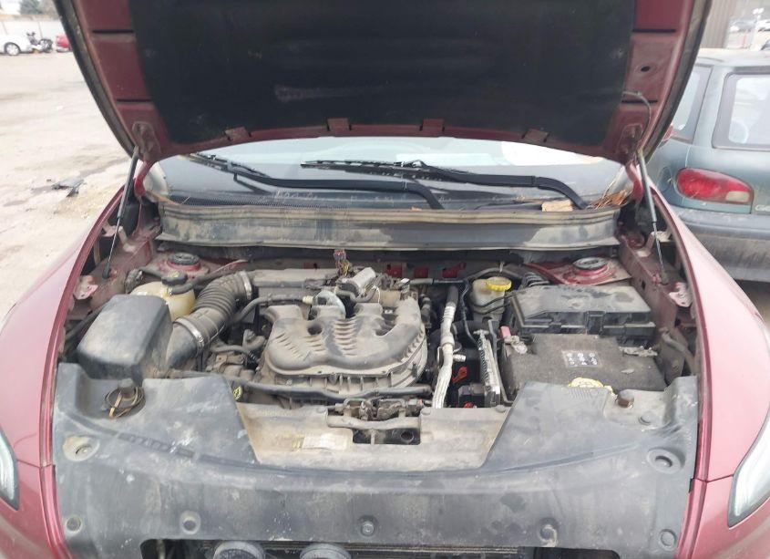 Photo 10 of 2014 Jeep Cherokee LATITUDE (VIN 1C4PJMCS2EW317430)