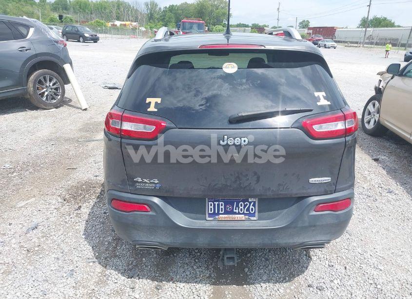 Photo 16 of 2015 Jeep Cherokee LATITUDE (VIN 1C4PJMCS2FW502949)