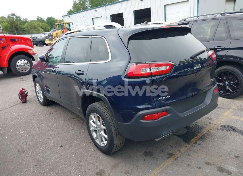 Photo 3 of 2015 Jeep Cherokee LATITUDE (VIN 1C4PJMCS2FW558289)