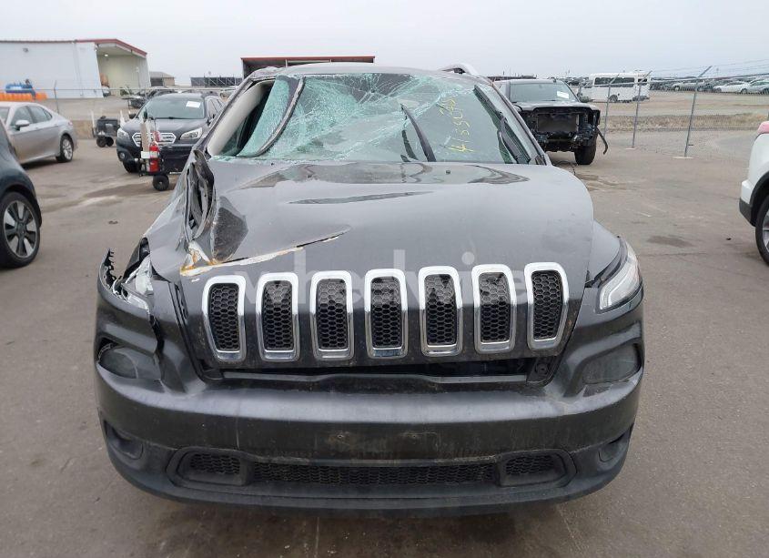 Photo 12 of 2015 Jeep Cherokee LATITUDE (VIN 1C4PJMCS2FW755219)