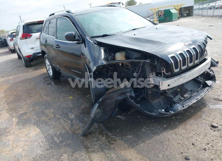 2015 Jeep Cherokee LATITUDE (VIN 1C4PJMCS2FW790133) main photo