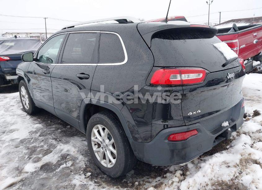 Photo 3 of 2016 Jeep Cherokee LATITUDE (VIN 1C4PJMCS2GW105355)