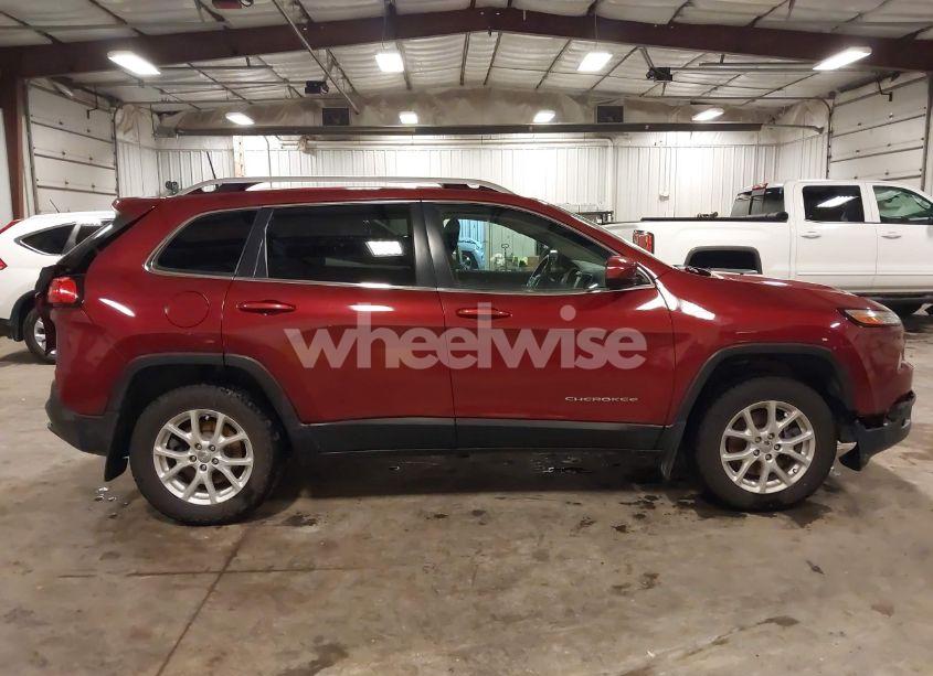 Photo 14 of 2016 Jeep Cherokee LATITUDE (VIN 1C4PJMCS2GW131065)