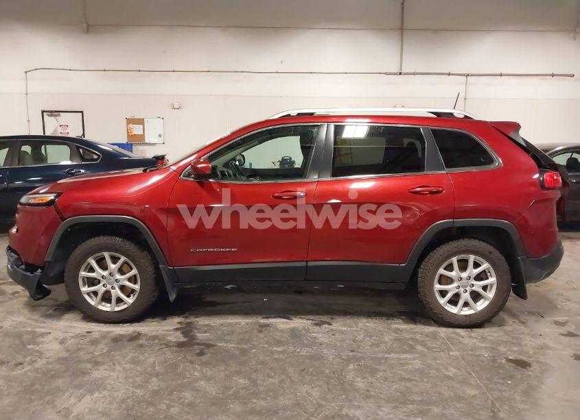 Photo 15 of 2016 Jeep Cherokee LATITUDE (VIN 1C4PJMCS2GW131065)