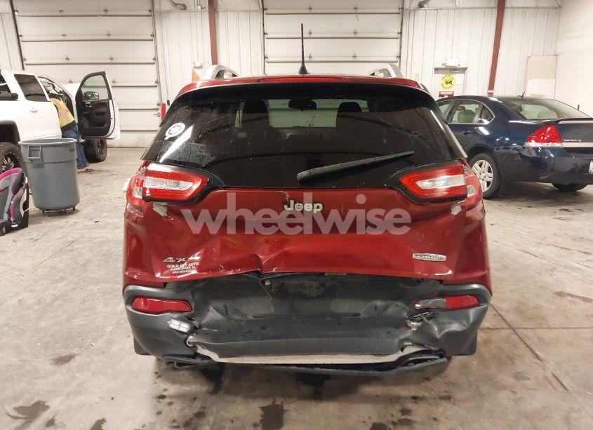 Photo 17 of 2016 Jeep Cherokee LATITUDE (VIN 1C4PJMCS2GW131065)