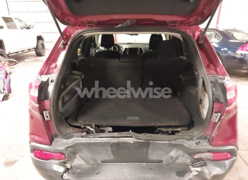 Photo 18 of 2016 Jeep Cherokee LATITUDE (VIN 1C4PJMCS2GW131065)