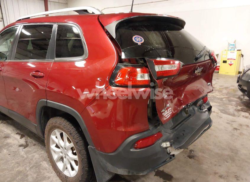Photo 19 of 2016 Jeep Cherokee LATITUDE (VIN 1C4PJMCS2GW131065)