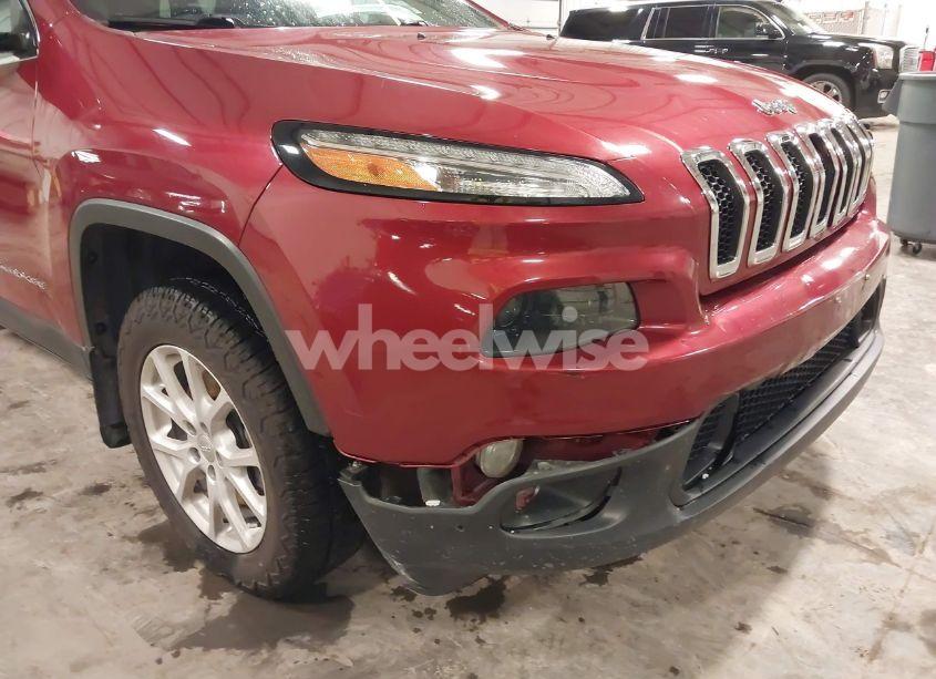 Photo 21 of 2016 Jeep Cherokee LATITUDE (VIN 1C4PJMCS2GW131065)