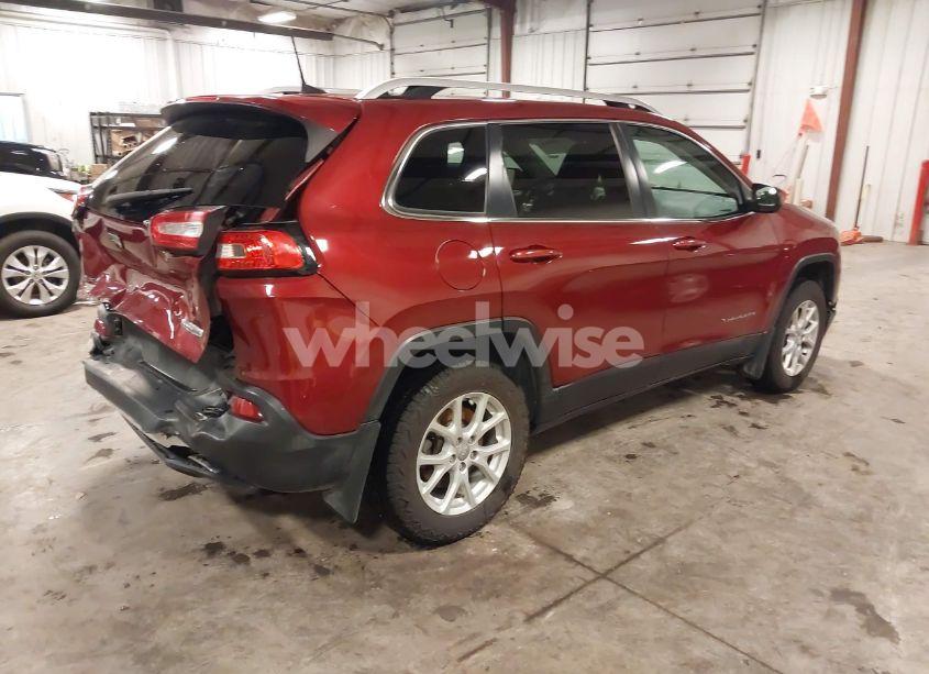 Photo 4 of 2016 Jeep Cherokee LATITUDE (VIN 1C4PJMCS2GW131065)