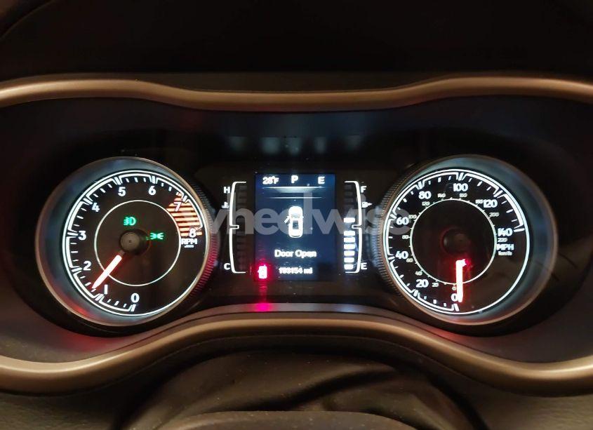 Photo 7 of 2016 Jeep Cherokee LATITUDE (VIN 1C4PJMCS2GW133592)