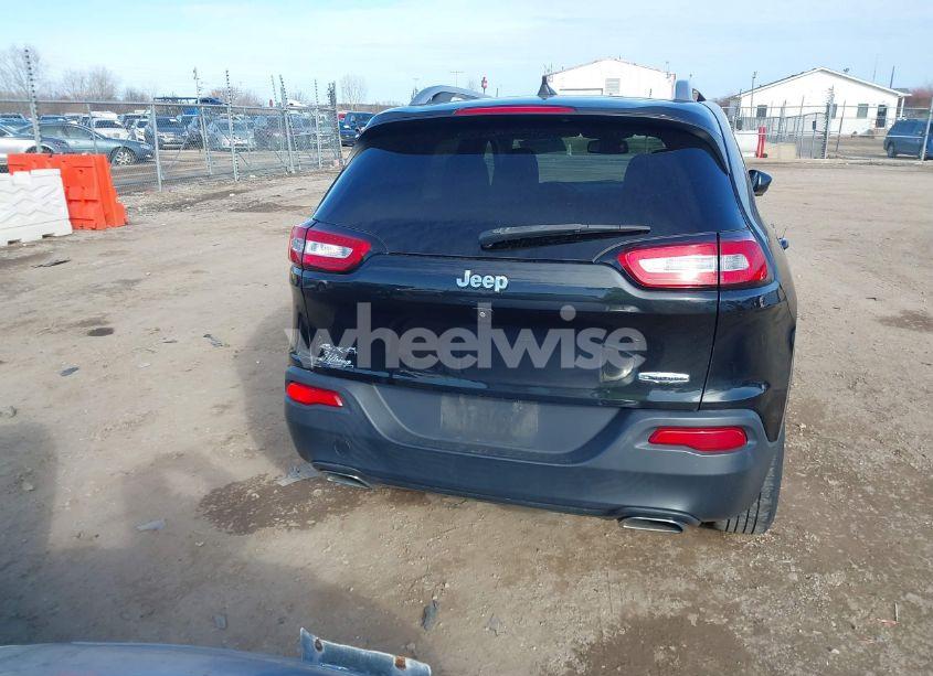 Photo 16 of 2016 Jeep Cherokee LATITUDE (VIN 1C4PJMCS2GW143071)