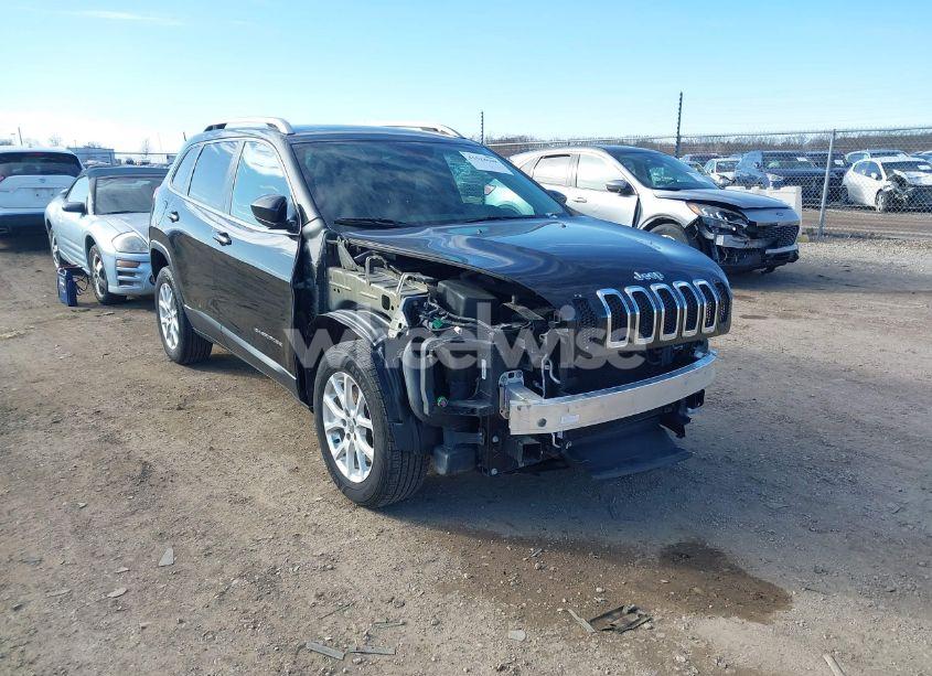 Photo 17 of 2016 Jeep Cherokee LATITUDE (VIN 1C4PJMCS2GW143071)