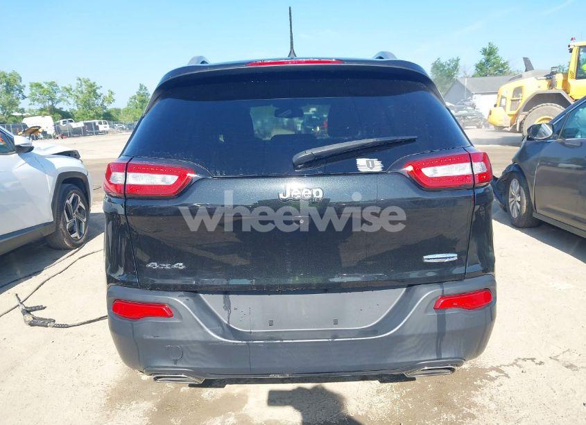 Photo 17 of 2016 Jeep Cherokee LATITUDE (VIN 1C4PJMCS2GW371653)
