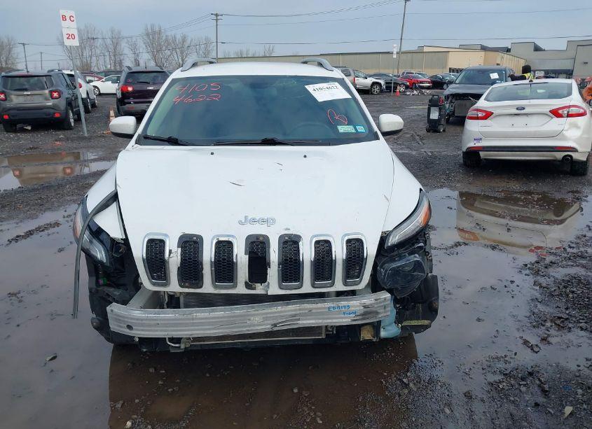 Photo 12 of 2017 Jeep Cherokee LATITUDE 4X4 (VIN 1C4PJMCS2HW500153)