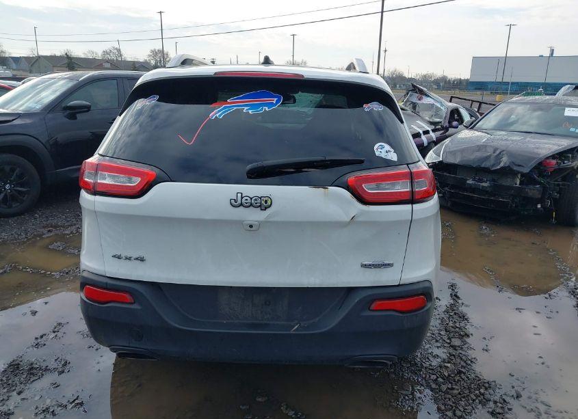 Photo 16 of 2017 Jeep Cherokee LATITUDE 4X4 (VIN 1C4PJMCS2HW500153)