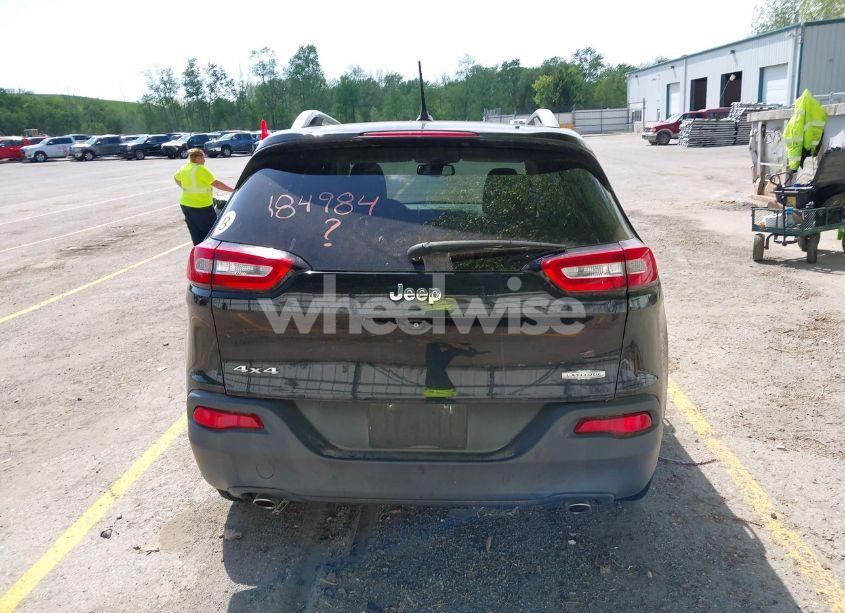 Photo 16 of 2014 Jeep Cherokee LATITUDE (VIN 1C4PJMCS3EW184984)