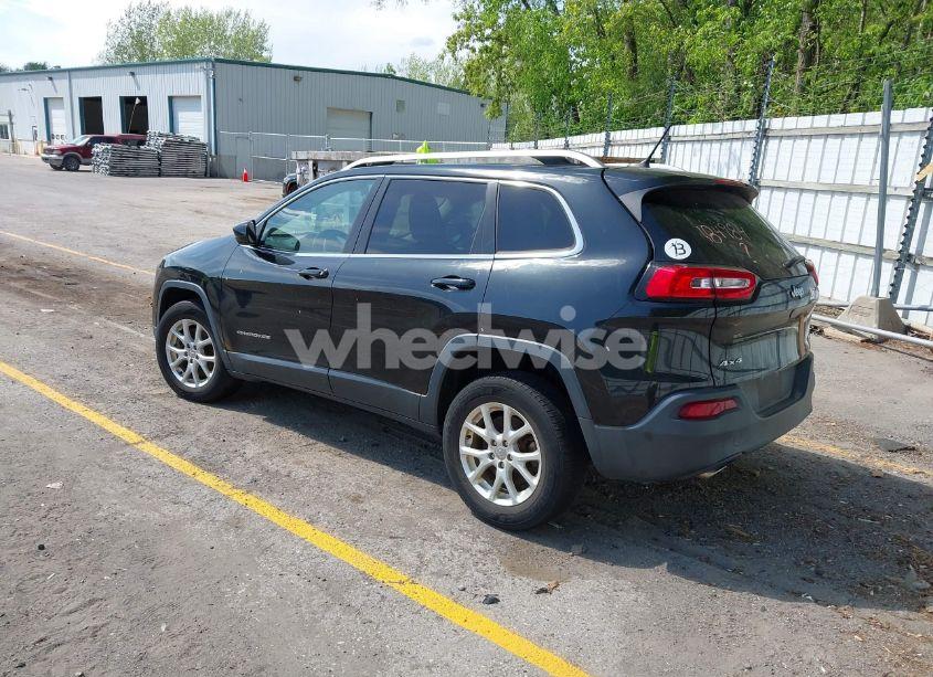 Photo 3 of 2014 Jeep Cherokee LATITUDE (VIN 1C4PJMCS3EW184984)