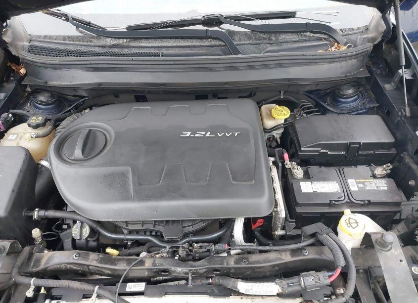 Photo 10 of 2014 Jeep Cherokee LATITUDE (VIN 1C4PJMCS3EW187741)