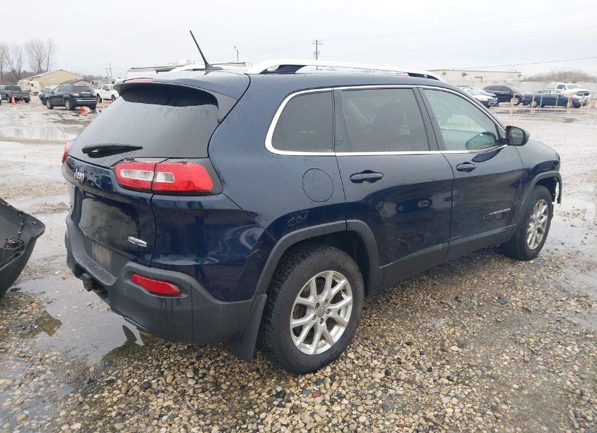 Photo 4 of 2014 Jeep Cherokee LATITUDE (VIN 1C4PJMCS3EW187741)