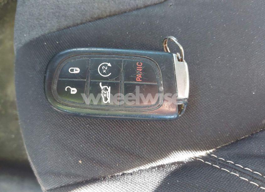 Photo 11 of 2014 Jeep Cherokee ALTITUDE (VIN 1C4PJMCS3EW298340)