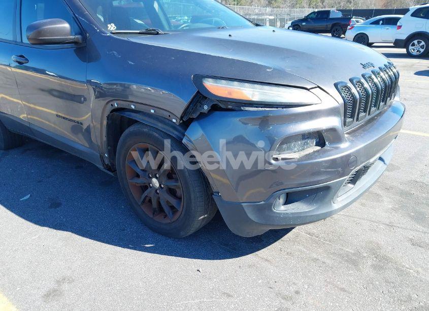 Photo 6 of 2014 Jeep Cherokee ALTITUDE (VIN 1C4PJMCS3EW298340)