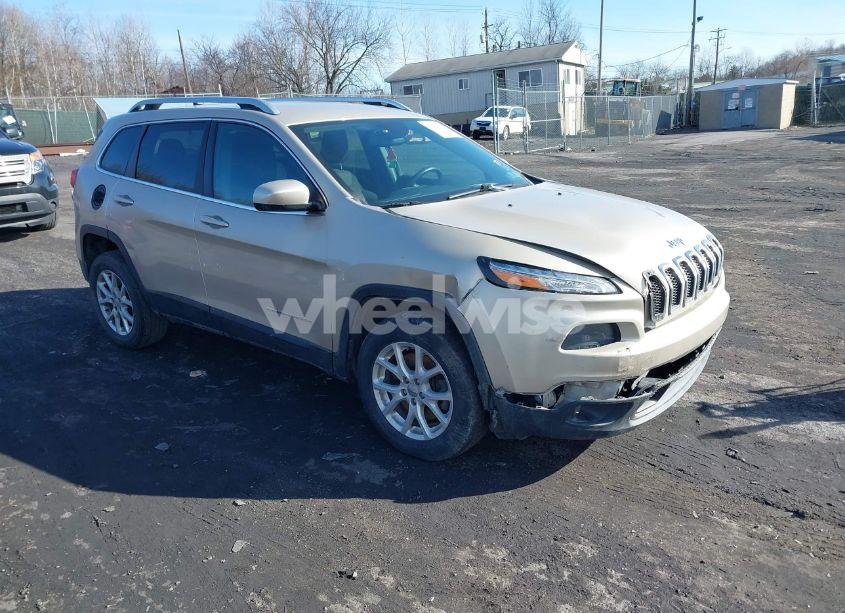 2015 Jeep Cherokee LATITUDE (VIN 1C4PJMCS3FW578065) main photo