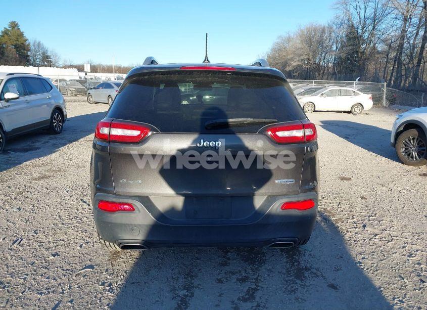 Photo 16 of 2015 Jeep Cherokee LATITUDE (VIN 1C4PJMCS3FW591012)