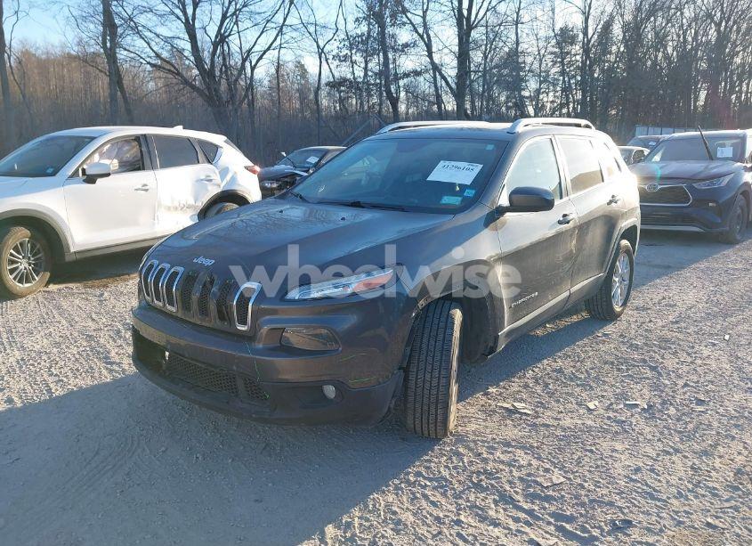 Photo 6 of 2015 Jeep Cherokee LATITUDE (VIN 1C4PJMCS3FW591012)