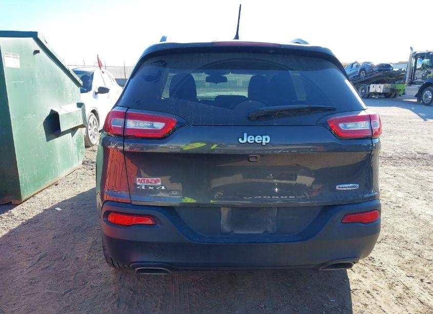 Photo 16 of 2015 Jeep Cherokee LATITUDE (VIN 1C4PJMCS3FW788133)