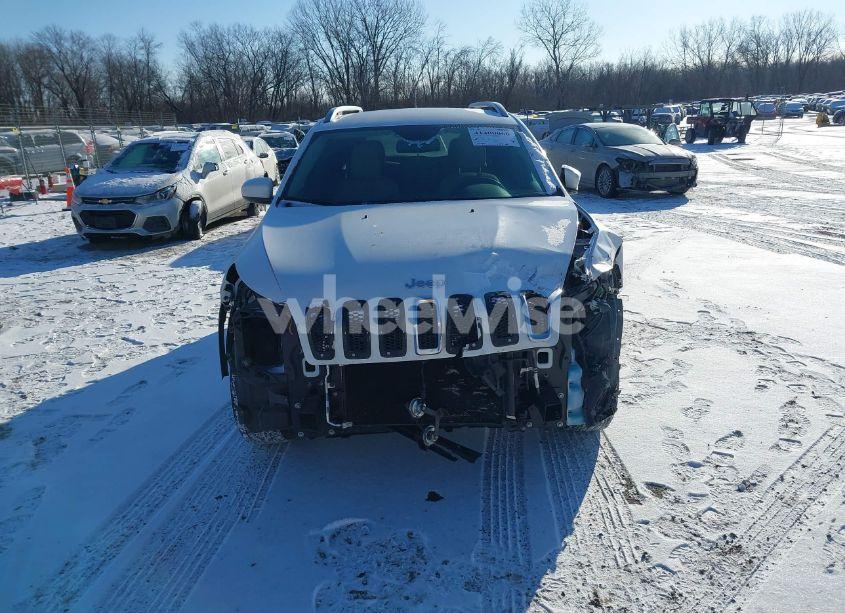 Photo 12 of 2016 Jeep Cherokee LATITUDE (VIN 1C4PJMCS3GW121578)