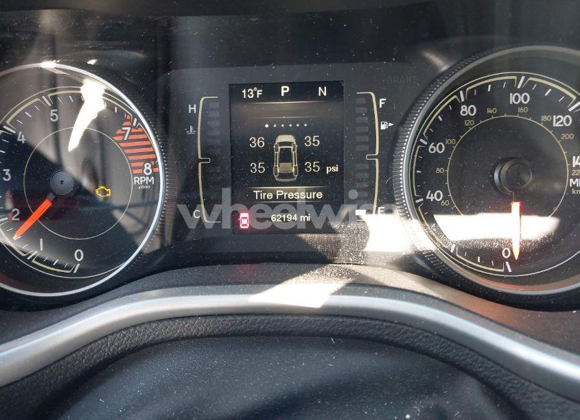 Photo 7 of 2016 Jeep Cherokee LATITUDE (VIN 1C4PJMCS3GW121578)