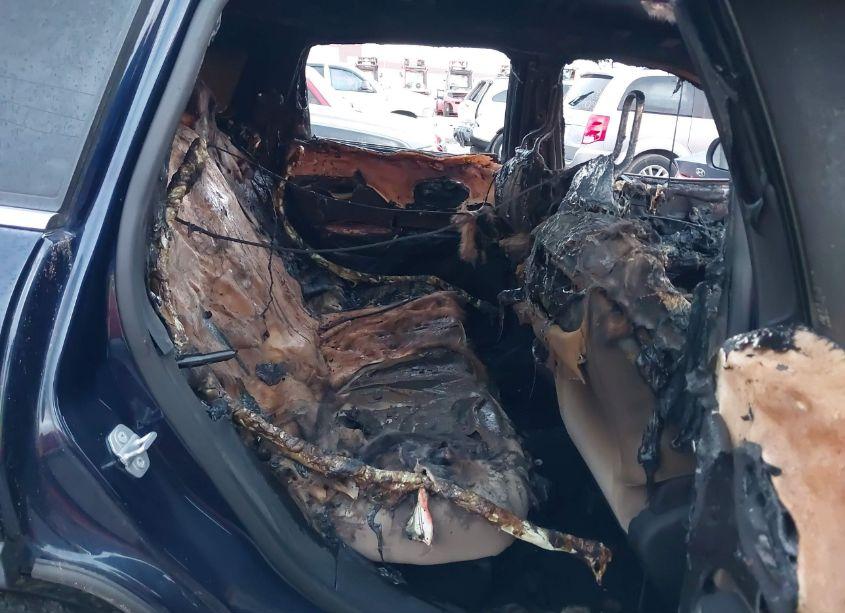 Photo 8 of 2016 Jeep Cherokee LATITUDE (VIN 1C4PJMCS3GW133374)