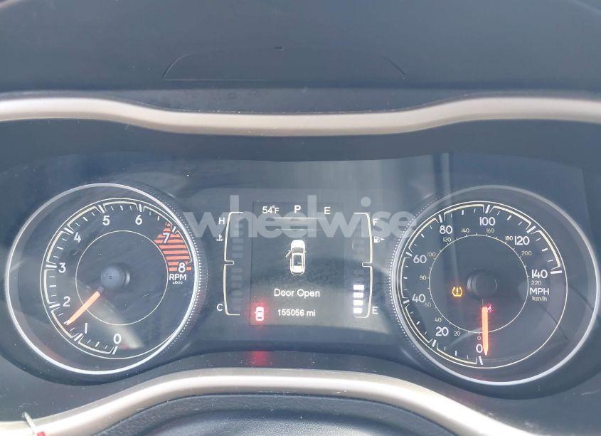 Photo 7 of 2016 Jeep Cherokee LATITUDE (VIN 1C4PJMCS3GW133617)