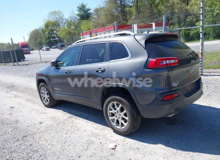 Photo 3 of 2016 Jeep Cherokee LATITUDE (VIN 1C4PJMCS3GW134007)