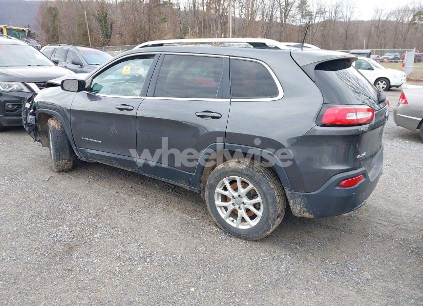 Photo 3 of 2016 Jeep Cherokee LATITUDE (VIN 1C4PJMCS3GW253160)