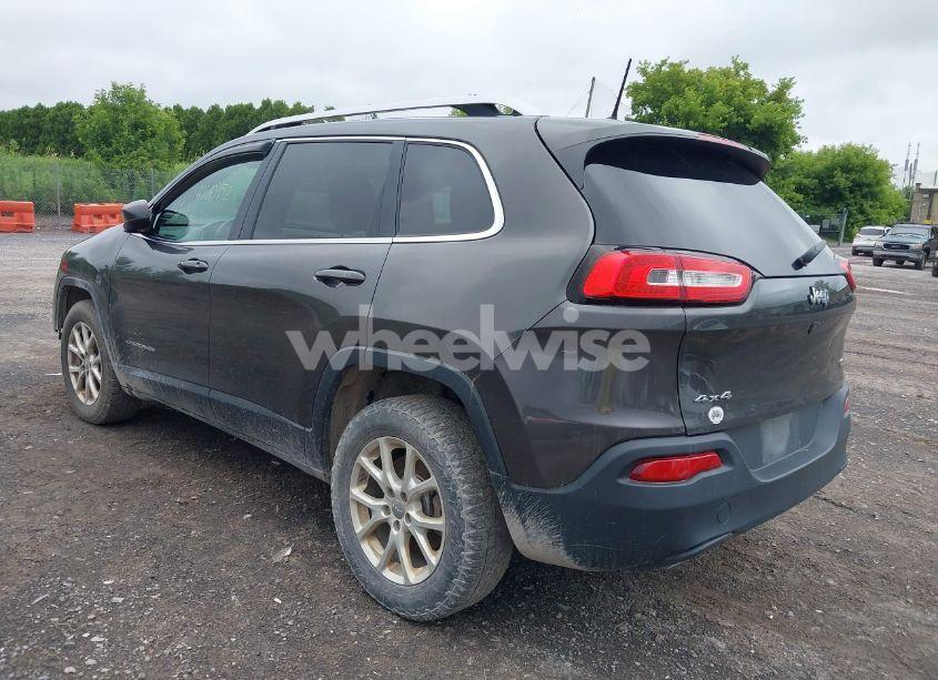 Photo 3 of 2016 Jeep Cherokee LATITUDE (VIN 1C4PJMCS3GW368342)