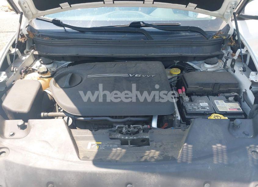 Photo 10 of 2017 Jeep Cherokee 75TH ANNIVERSARY EDITION 4X4 (VIN 1C4PJMCS3HW552116)