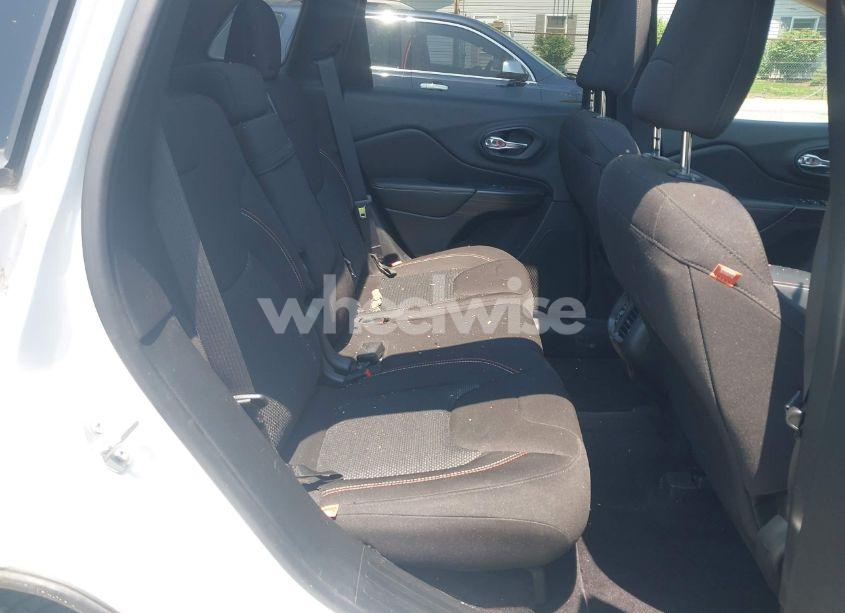 Photo 8 of 2017 Jeep Cherokee 75TH ANNIVERSARY EDITION 4X4 (VIN 1C4PJMCS3HW552116)