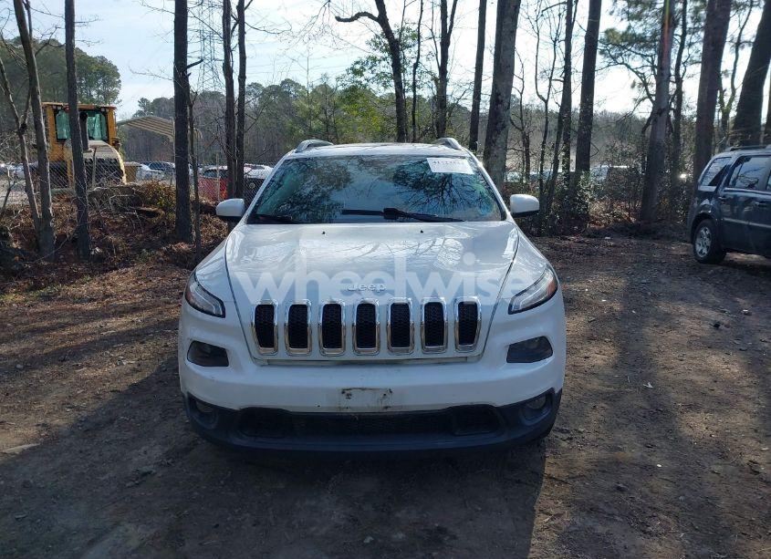 Photo 12 of 2017 Jeep Cherokee LATITUDE 4X4 (VIN 1C4PJMCS3HW588243)